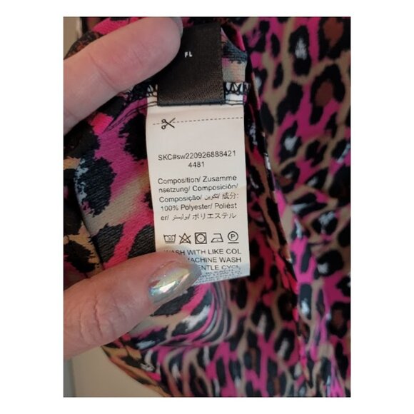 Leopard Print Blouse (NWOT) - Picture 6 of 6